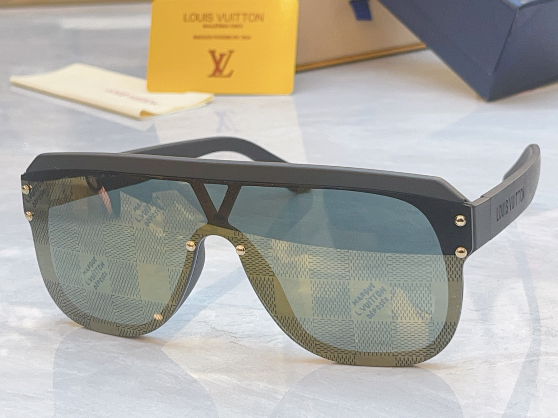 LV Glasses Z2878U 53-22-145 - Image 7
