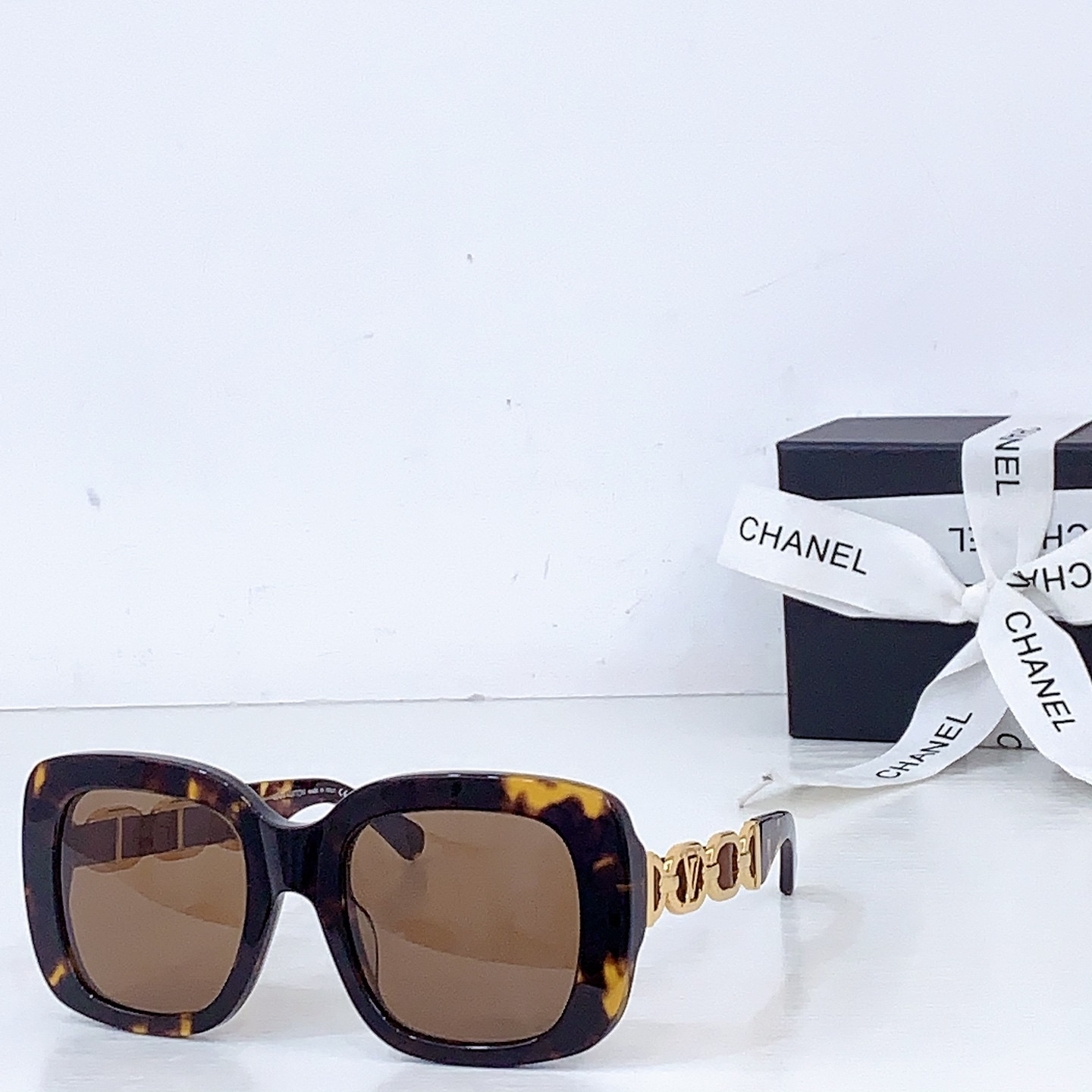 LV Glasses Z2861U 51-22-140 - Image 3