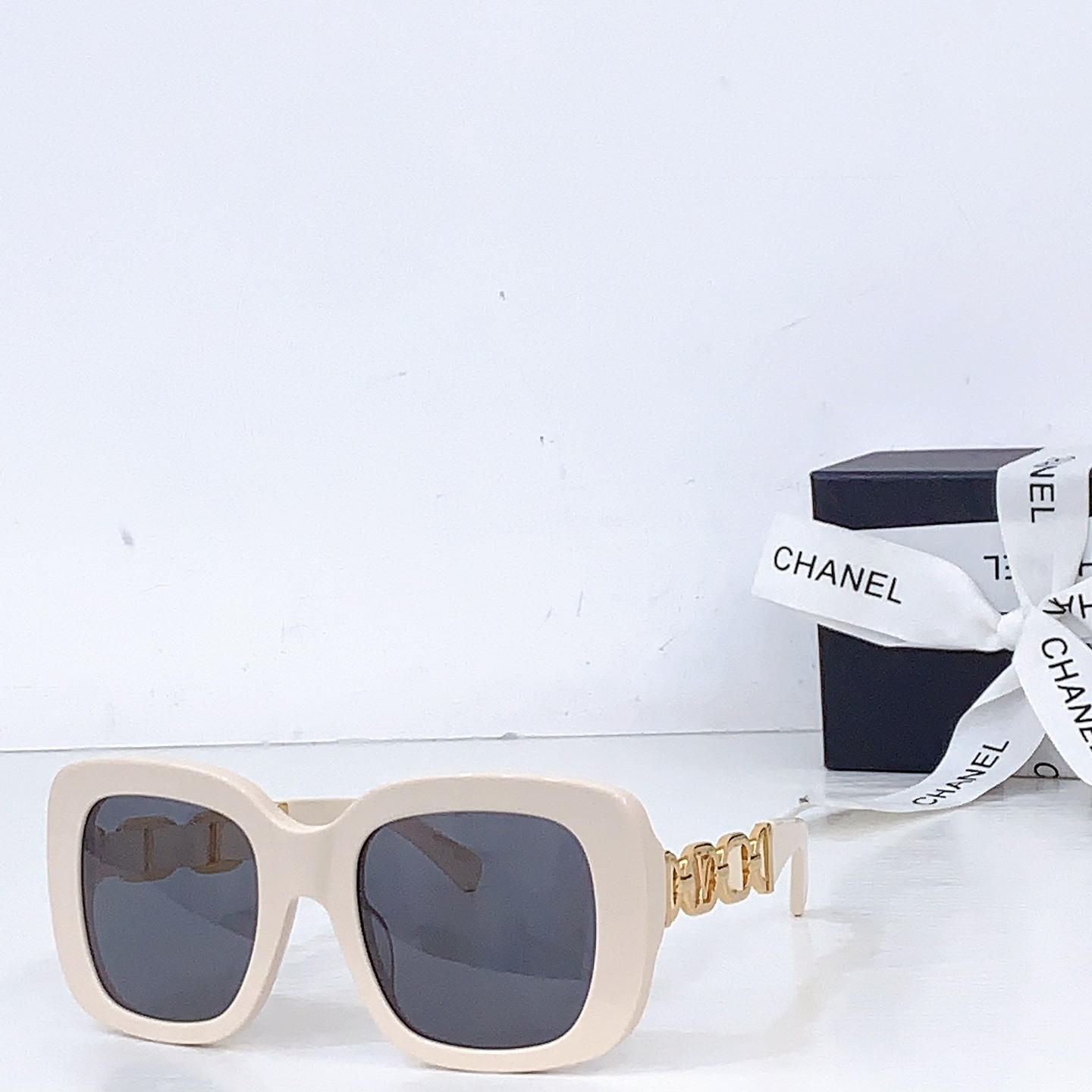 LV Glasses Z2861U 51-22-140 - Image 7