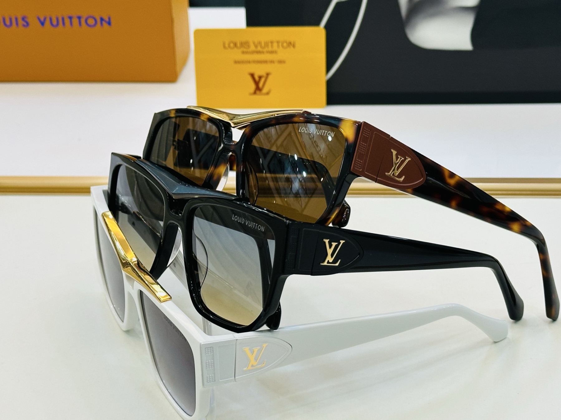 LV Glasses Z2723U 59-18-145 - Image 9