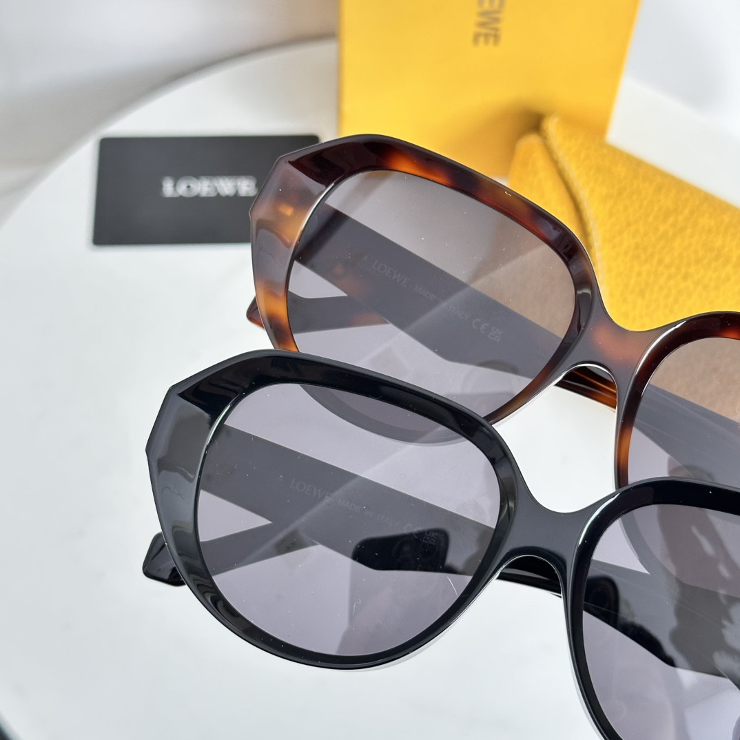 Loewe Glasses LW50104I 54-16-145 - Image 15
