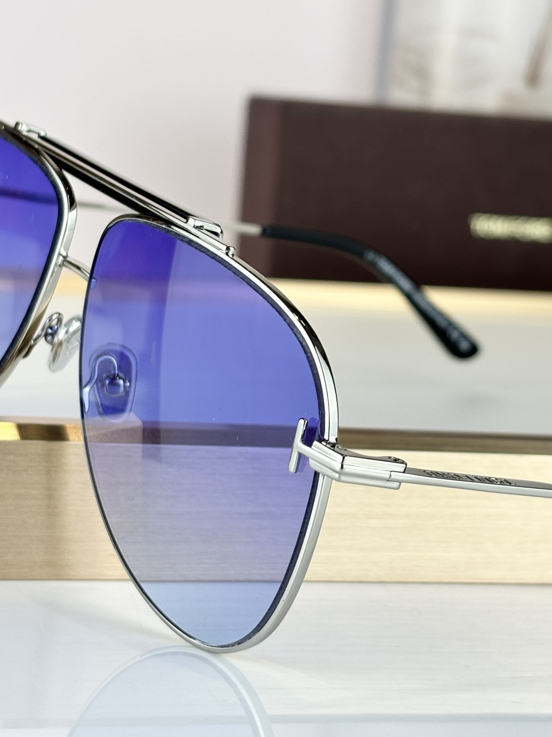 Tom Ford Glasses TF1018 60-11-145 - Image 9