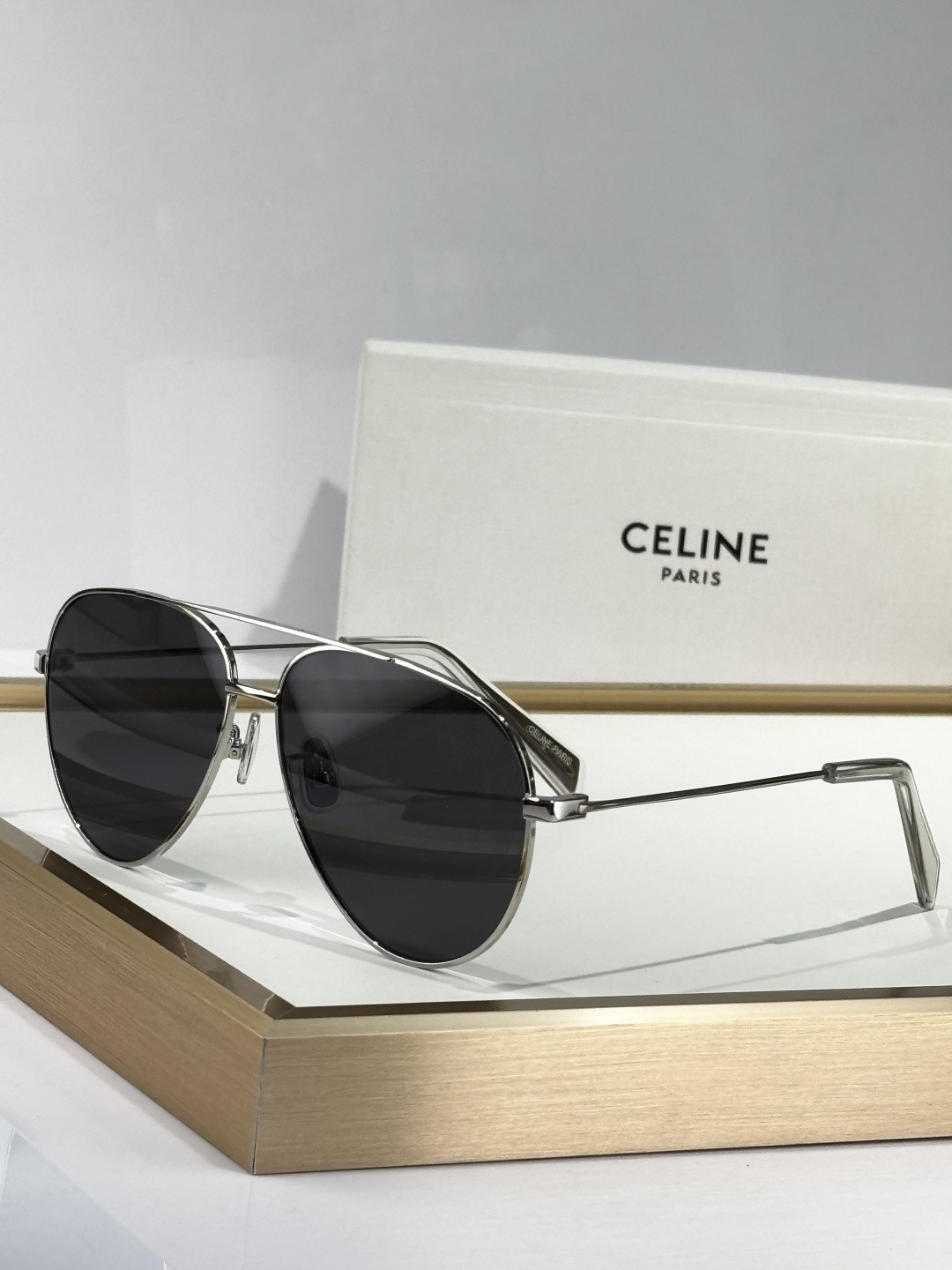 Celine Aviator Sunglasses CL40062 61-12-145 - Image 4