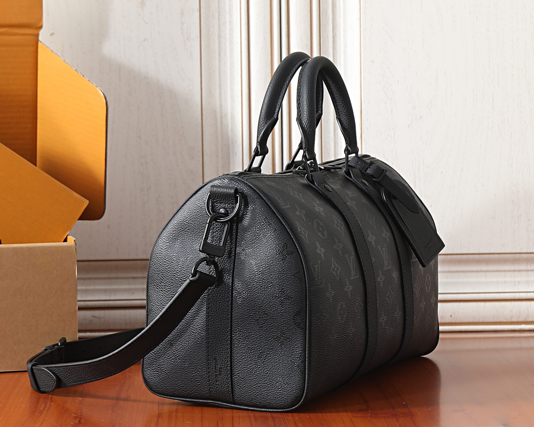 LV Keepall Bandoulière 35 M28370 34x21x16cm - Image 3