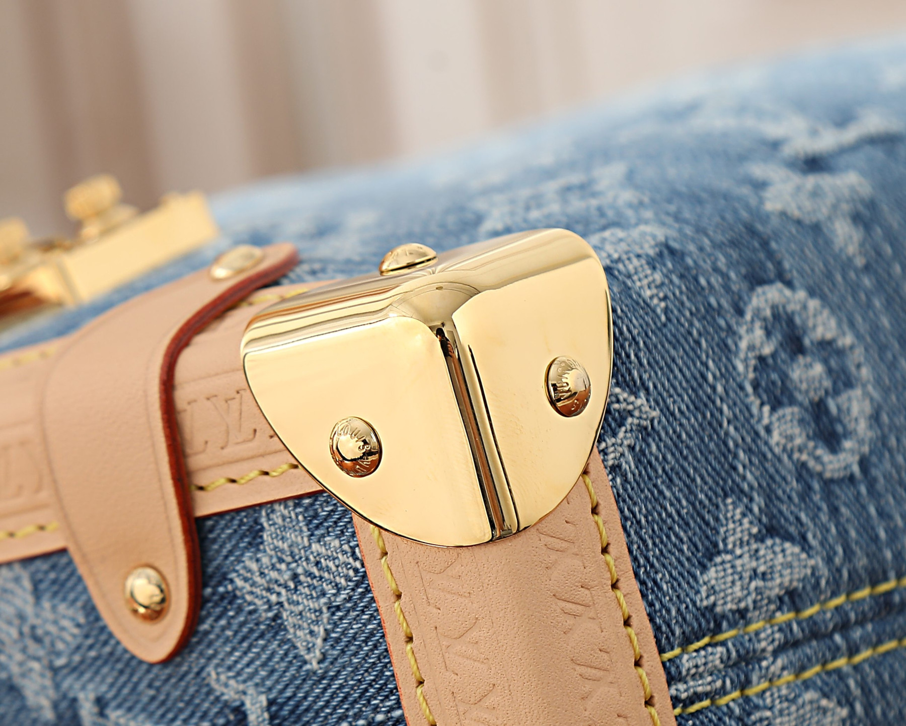 LV Side Trunk MM M27450(23.5*16*8.5cm) - Image 18