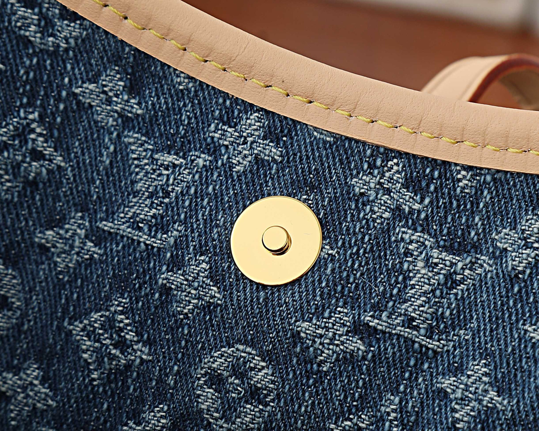 LV Carryall Cargo PM M28287 (33.5*23*15cm) - Image 18