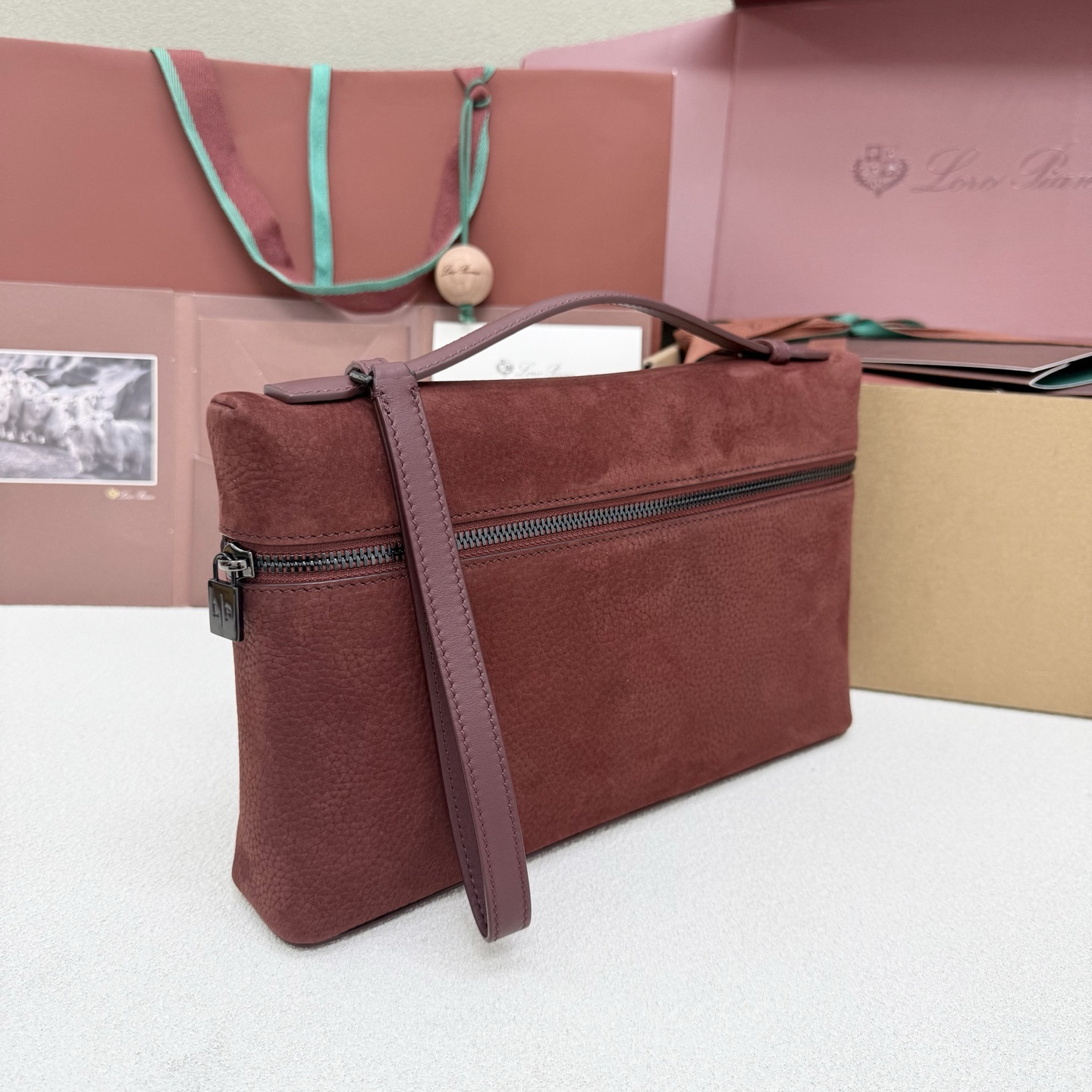 Loro Piana Extra pouch L29 29x18x5cm - Image 4