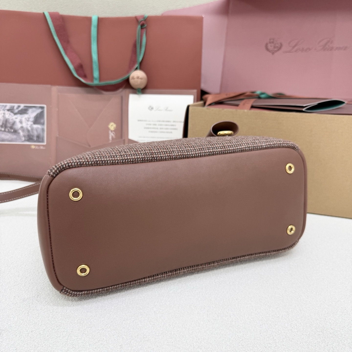 Loro Piana Small Needle Bag (31x15x16cm) - Image 4