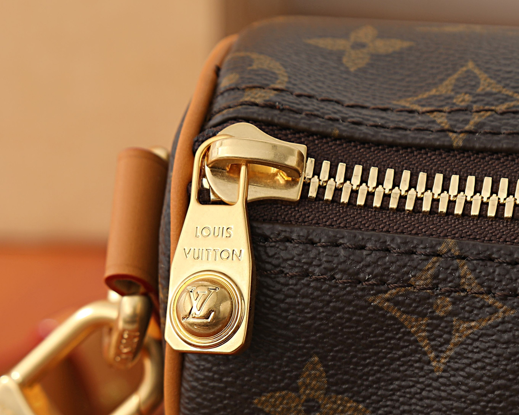 LV KEEPALL Bandoulière 25 Handbag M28957 25x15x11cm - Image 5