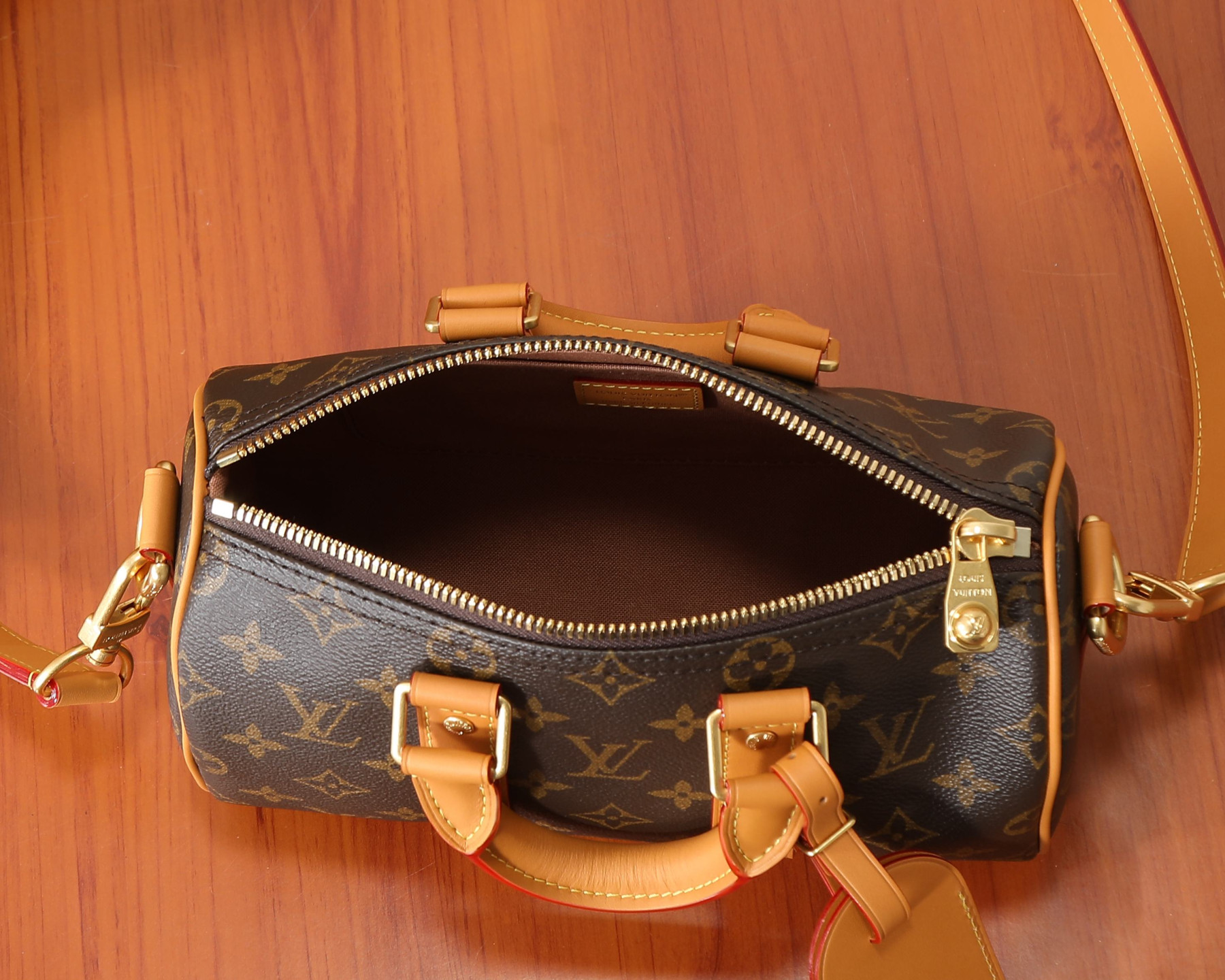 LV KEEPALL Bandoulière 25 Handbag M28957 25x15x11cm - Image 9
