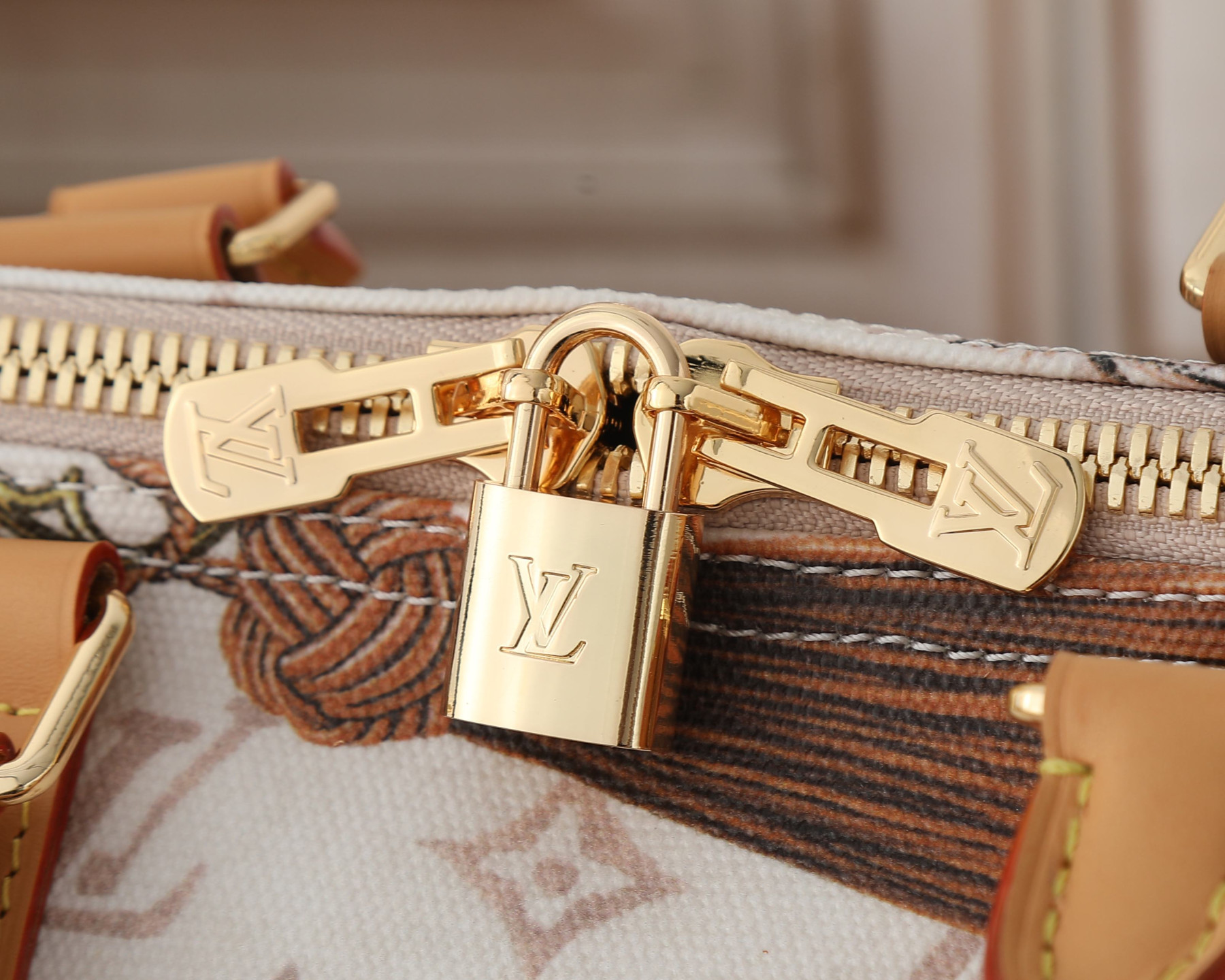 LV KEEPALL Bandoulière 45 travel bag M28780 45x27x20cm - Image 11