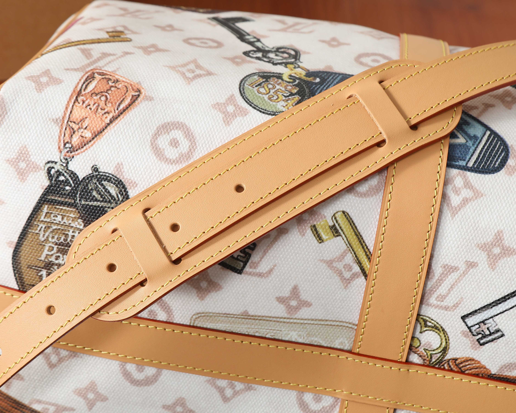 LV KEEPALL Bandoulière 45 travel bag M28780 45x27x20cm - Image 17