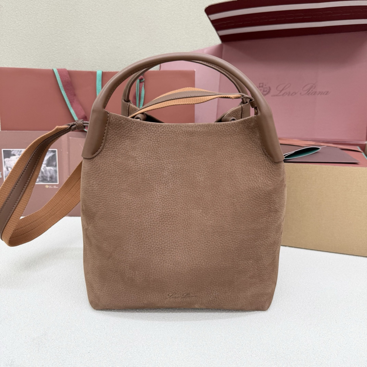 Loro Piana Large Bale Bag 28x36x22cm