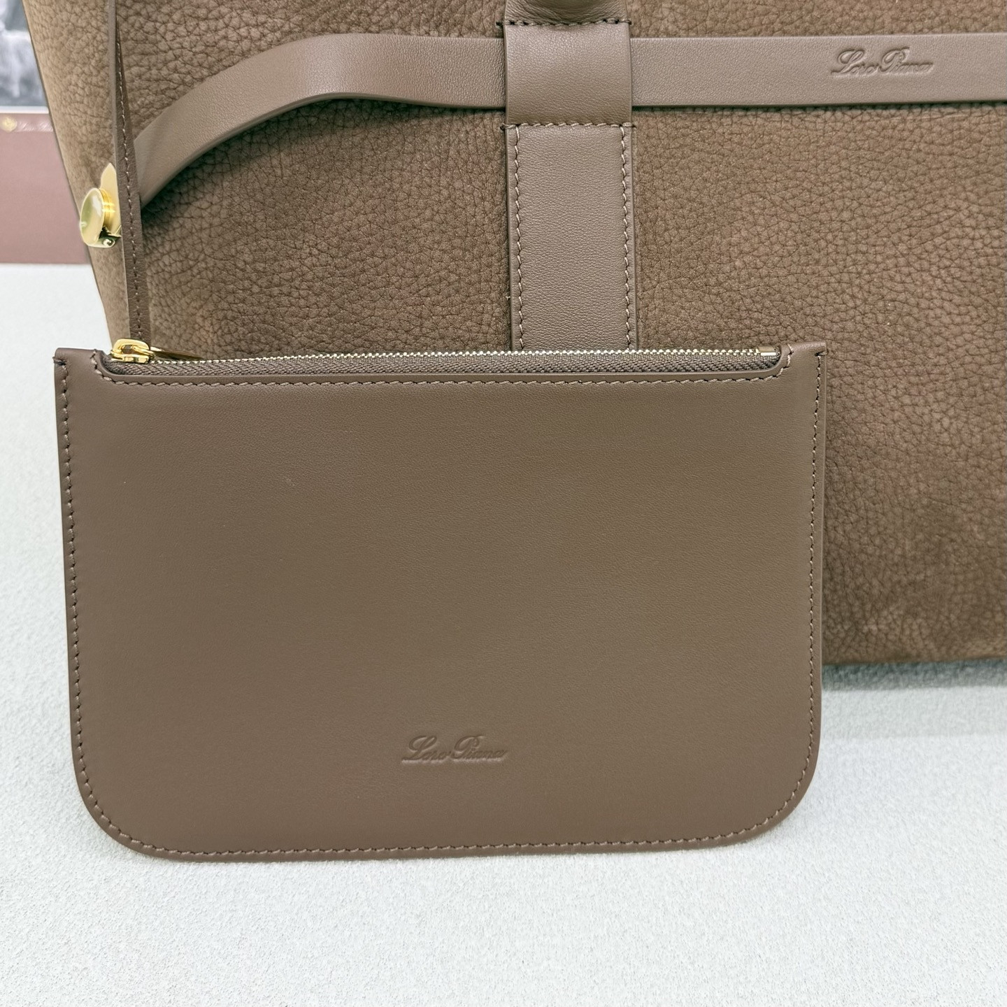 Loro Piana Large Ghiera Shopper 40x26x18cm - Image 7