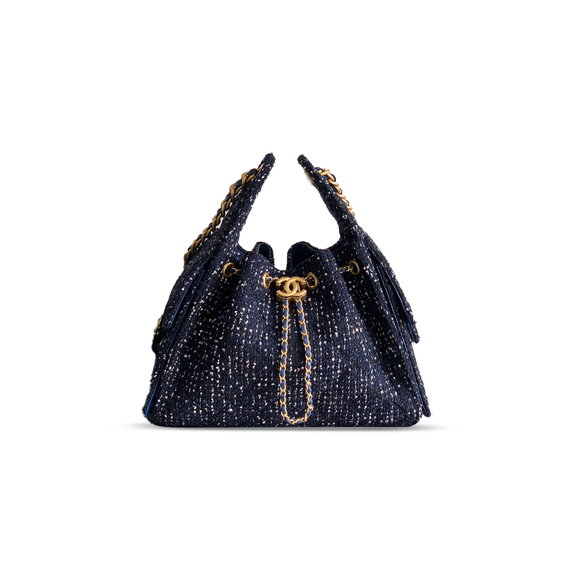 CHANEL MASTER 25 SMALL HANDBAG AS5293 B21174 (30*26*14cm)