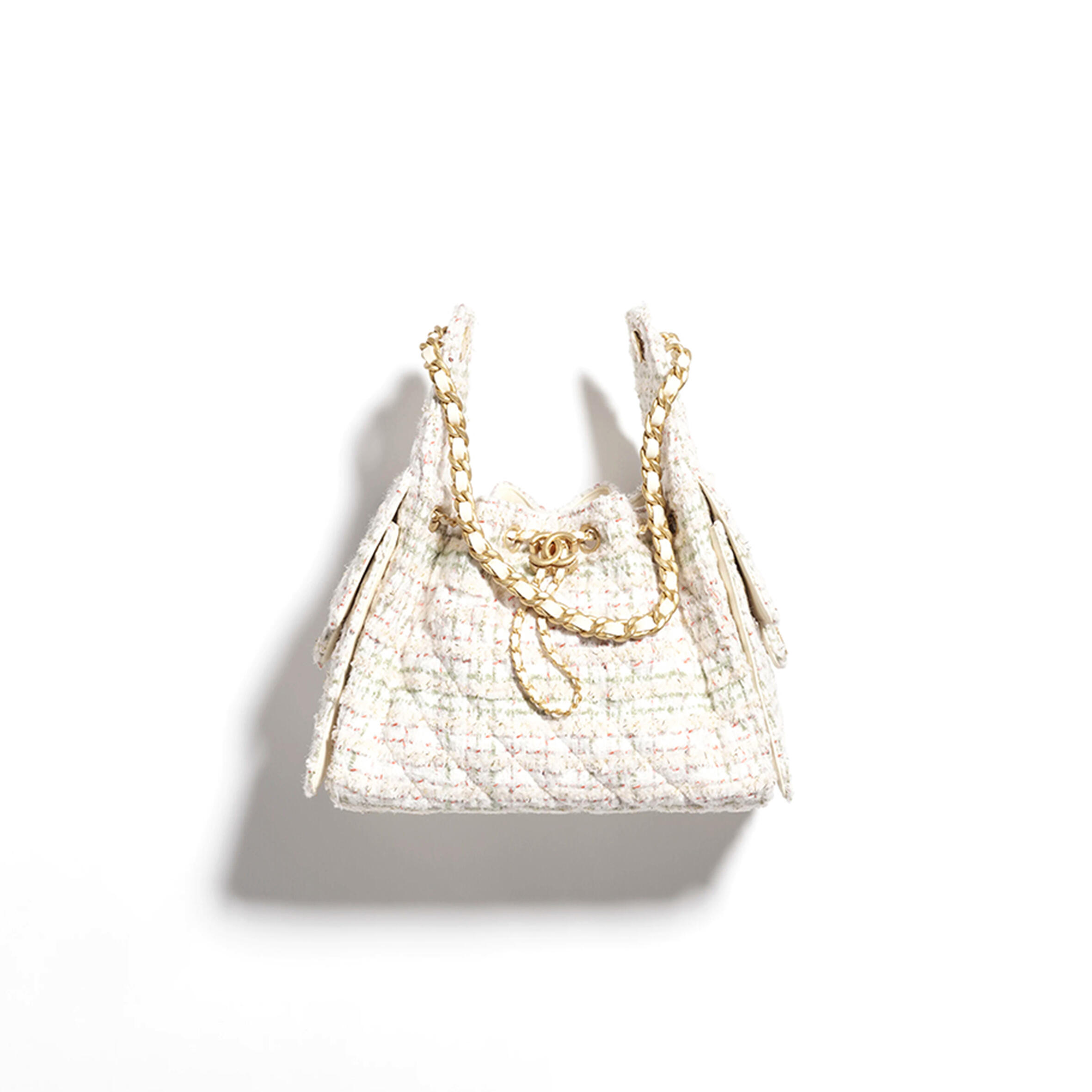 CHANEL 25 SMALL HANDBAG AS5293 B21173 (30*26*14cm)