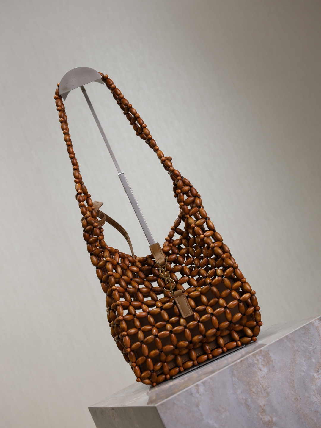 YSL LE 5 À 7 wood beads 23x22x8.5cm - Image 4