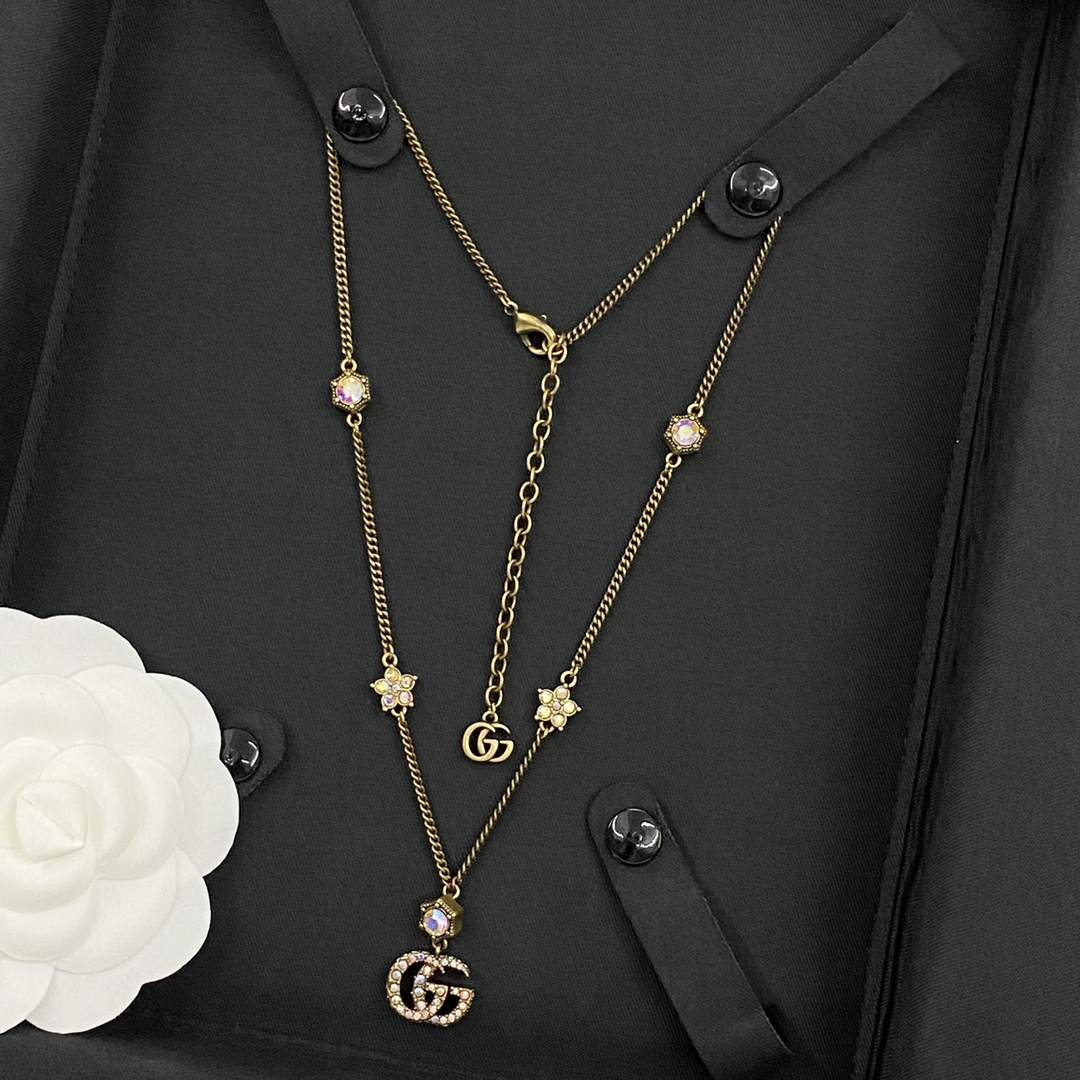 Gucci Jewelry Necklace Cool colorful diamond crystal necklace
