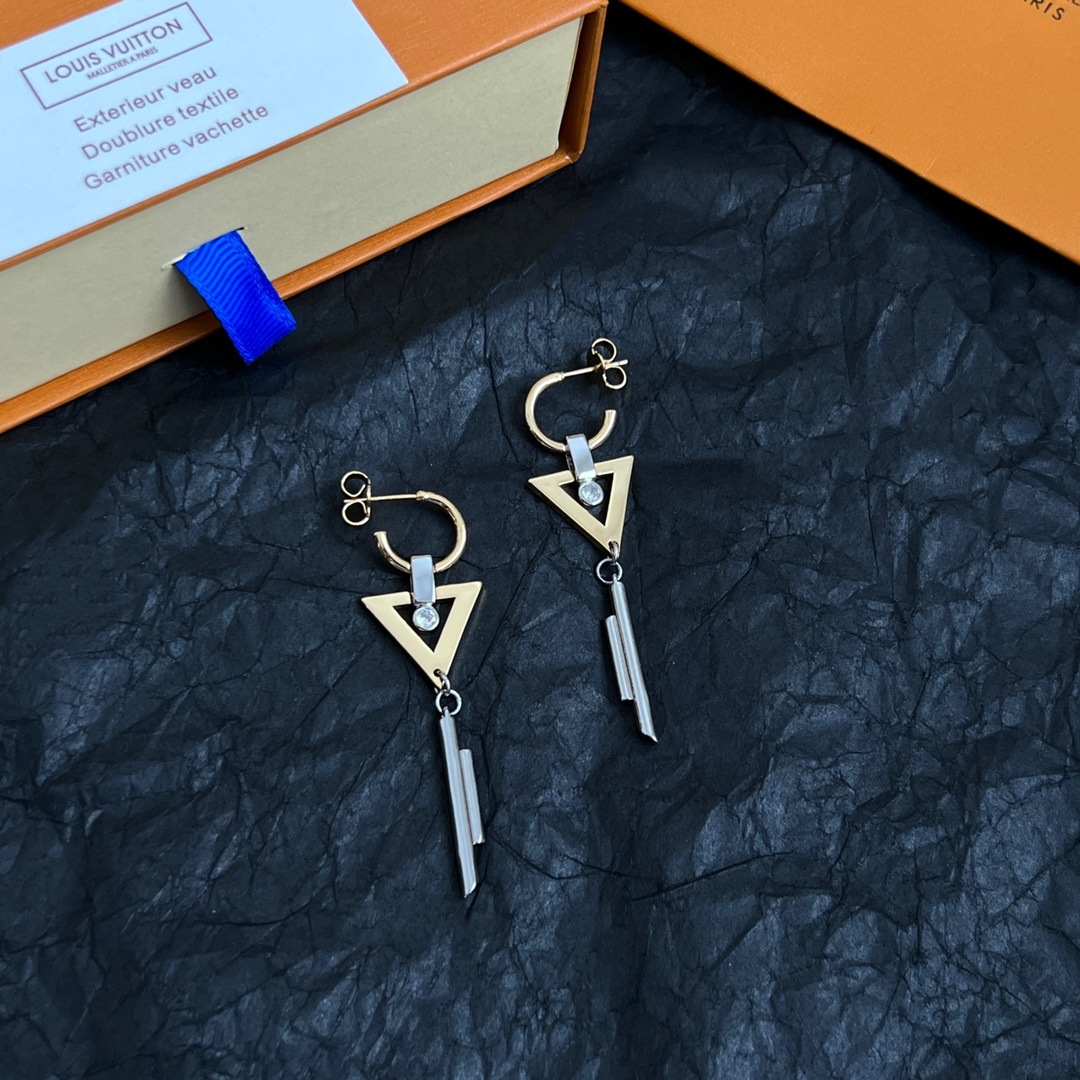 Louis Vuitton Jewelry Earring Hollow tassels - SUPER-MIRROR