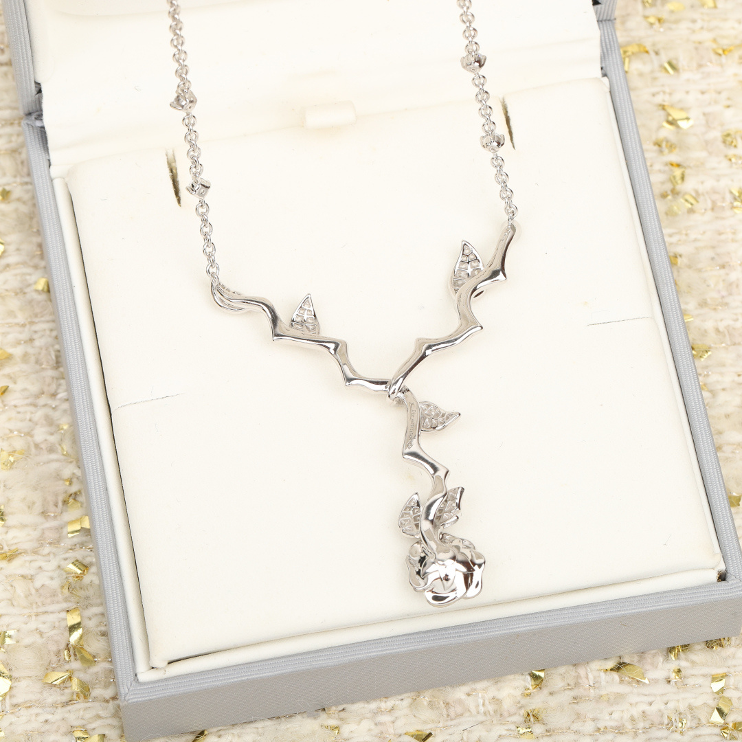 Dior Rose Dior Bagatelle Collection Jewelry Diamond Necklace. - PONI - Image 5