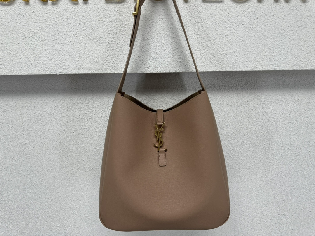 YSL LE 5 À 7 30 X 31 X 13 CM #1 - Image 4