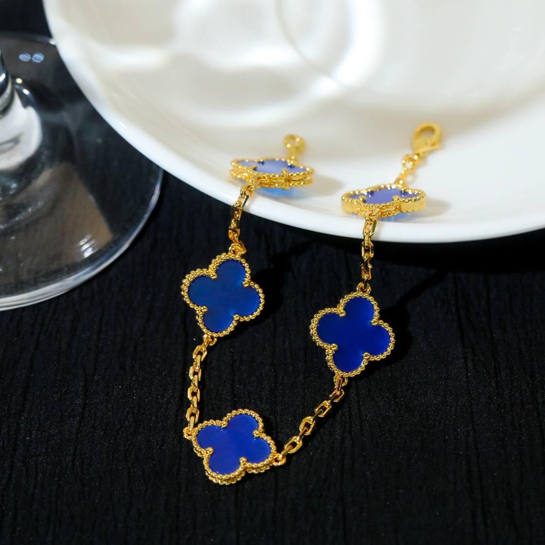 Van Cleef & Arpels Vintage Alhambra Five-Motif Blue Ceramic Bracelet - SUPER-MIRROR