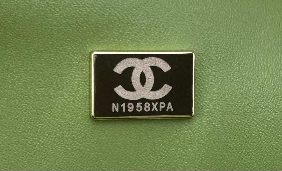 CHANEL MINI CLASSIC 11.12 HANDBAG 20 12 * 20 * 6 cm #7 - Image 10