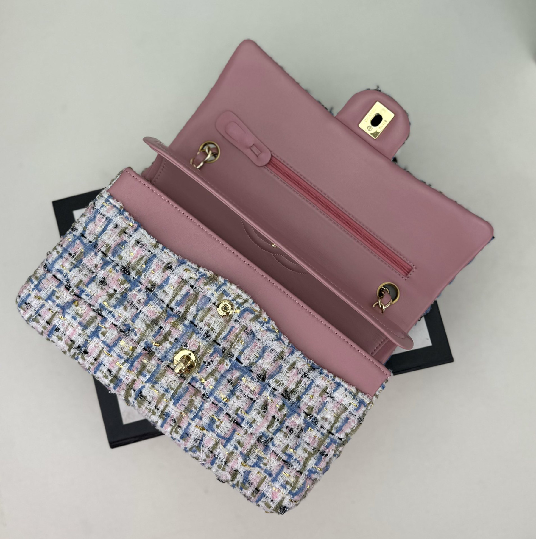CHANEL MINI CLASSIC 11.12 HANDBAG 20 12 * 20 * 6 cm #1 - Image 8