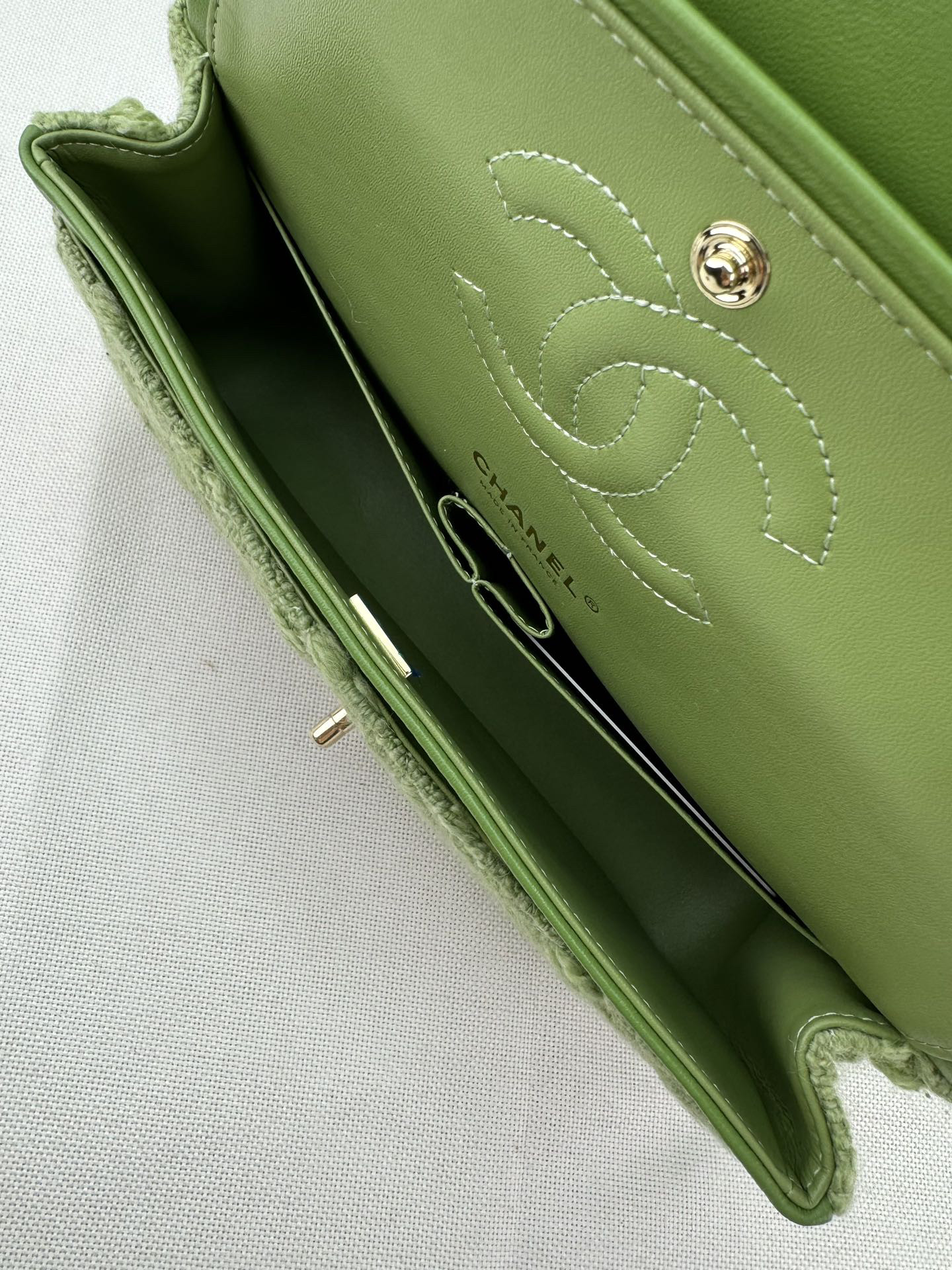 CHANEL MINI CLASSIC 11.12 HANDBAG 25 15.5 * 25.5 * 6.5 cm #5 - Image 8