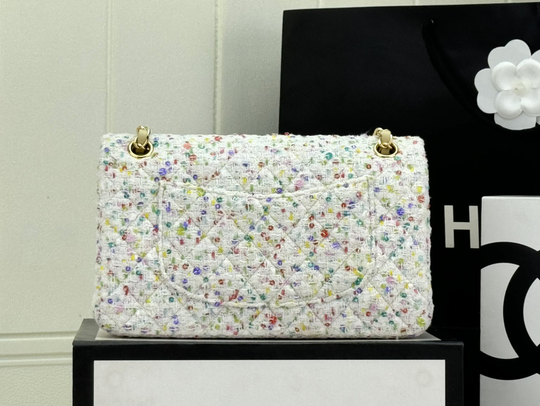 CHANEL MINI CLASSIC 11.12 HANDBAG 25 15.5 * 25.5 * 6.5 cm #4 - Image 4