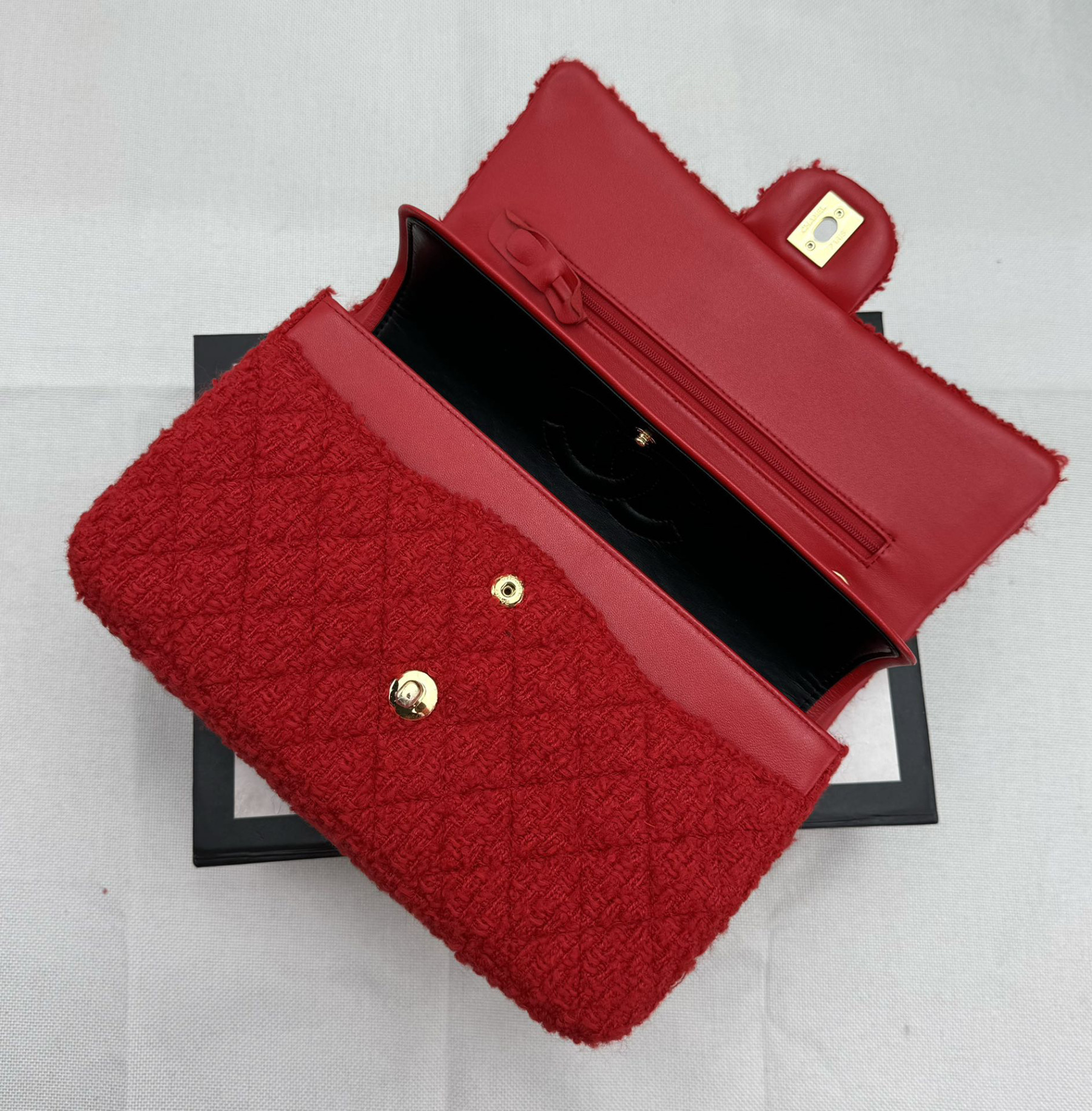 CHANEL MINI CLASSIC 11.12 HANDBAG 25 15.5 * 25.5 * 6.5 cm #3 - Image 7