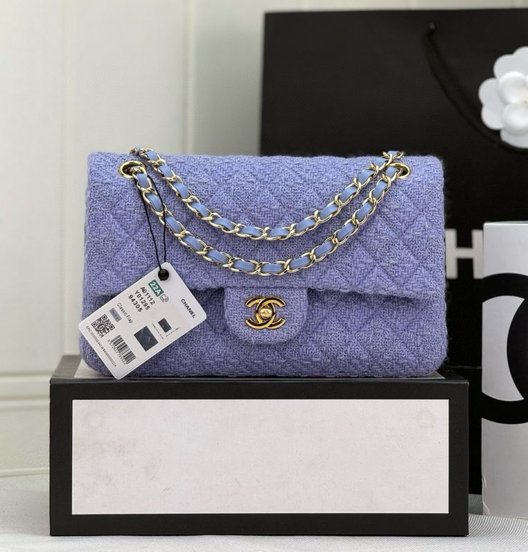 CHANEL MINI CLASSIC 11.12 HANDBAG 25 15.5 * 25.5 * 6.5 cm #2 - Image 2
