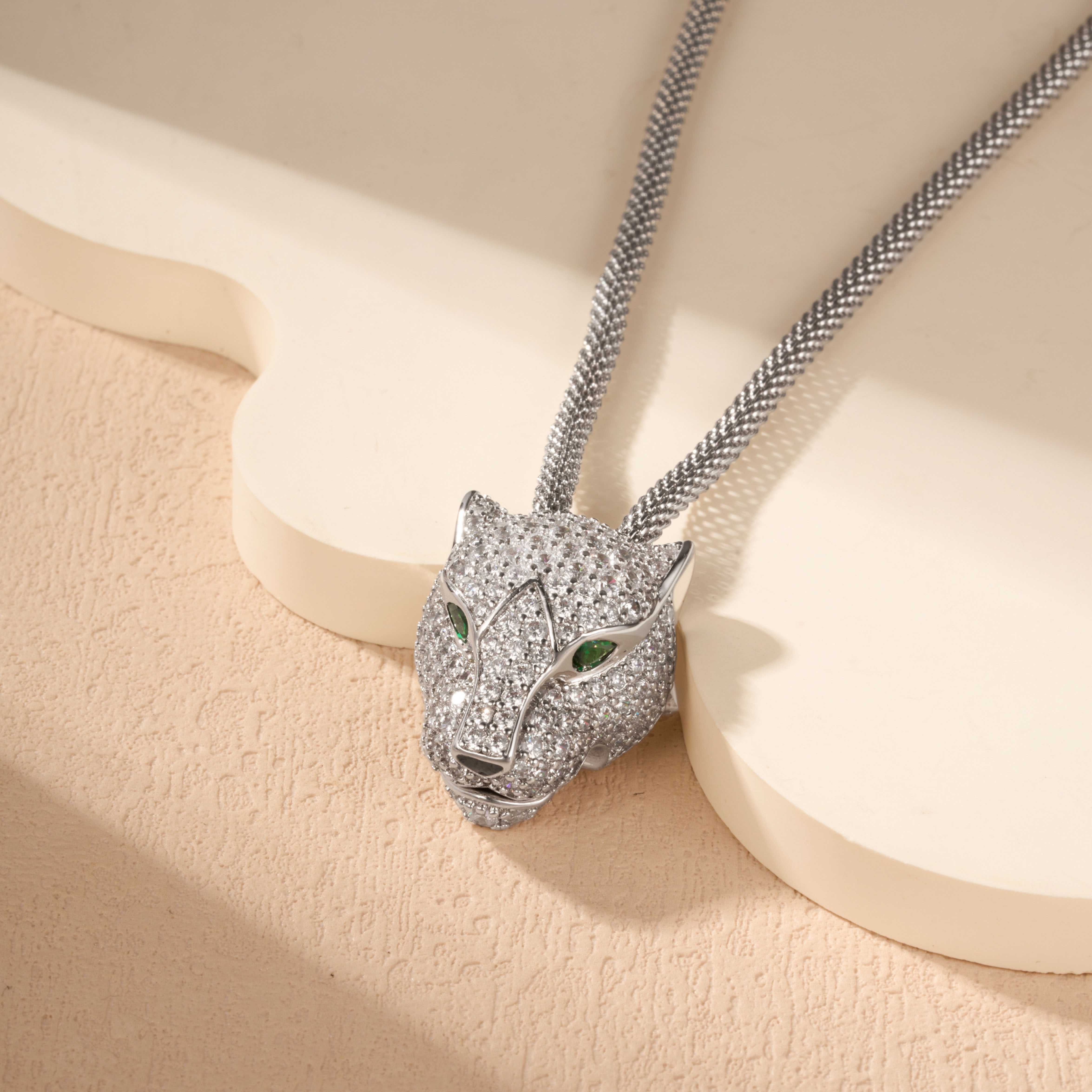 Cartier Panthère de Cartier Full-Pavé Diamond Panther Necklace