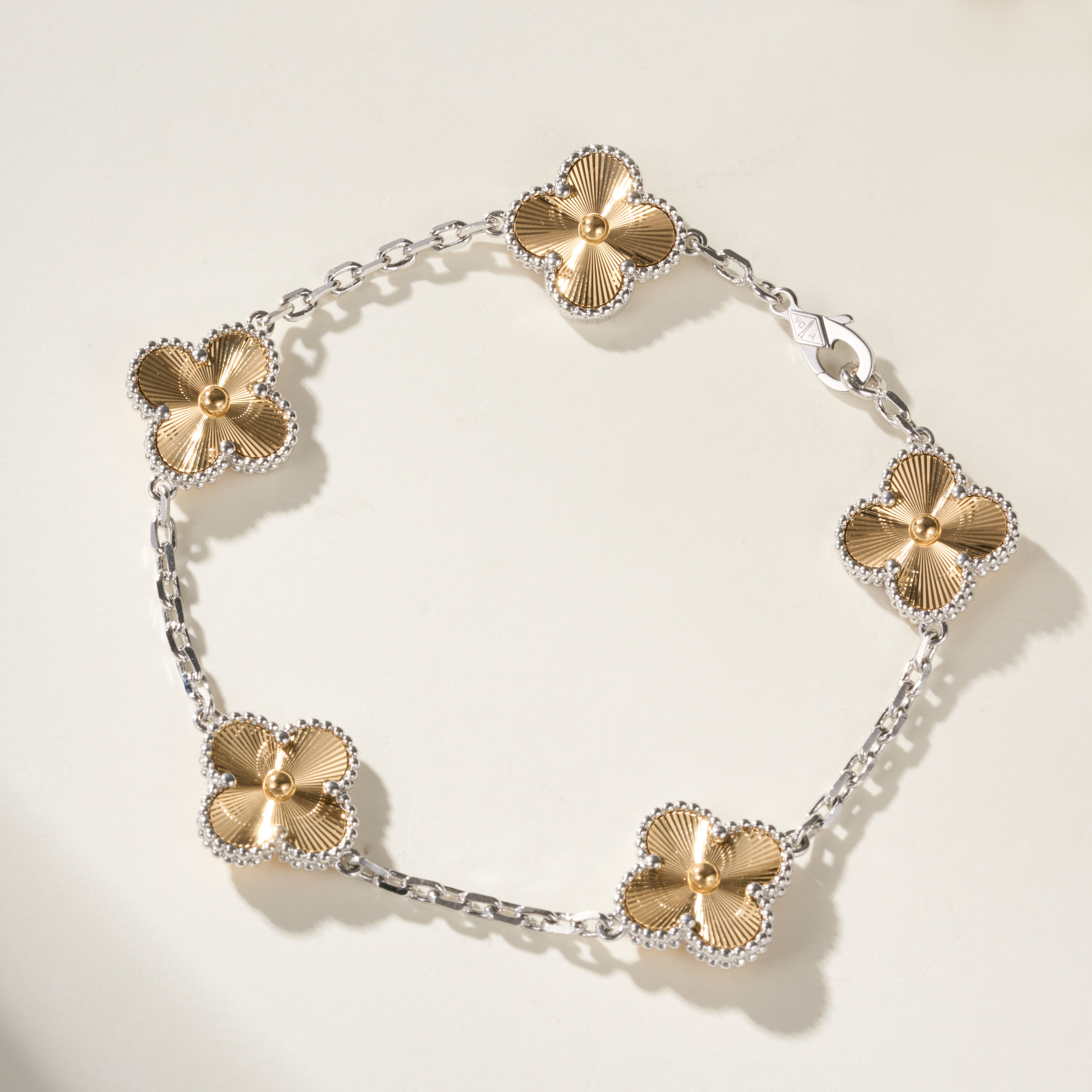 Van Cleef & Arpels Vintage Alhambra Five-Flower Bracelet - SUPER-MIRROR
