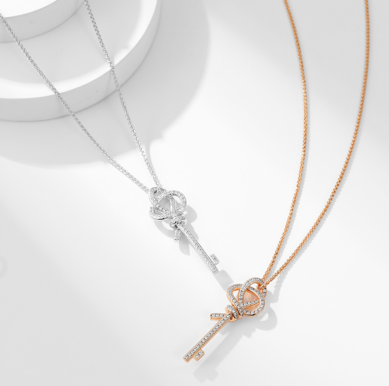 Tiffany Woven Series Medium Full Diamond Key Necklace - SUPER-MIRROR