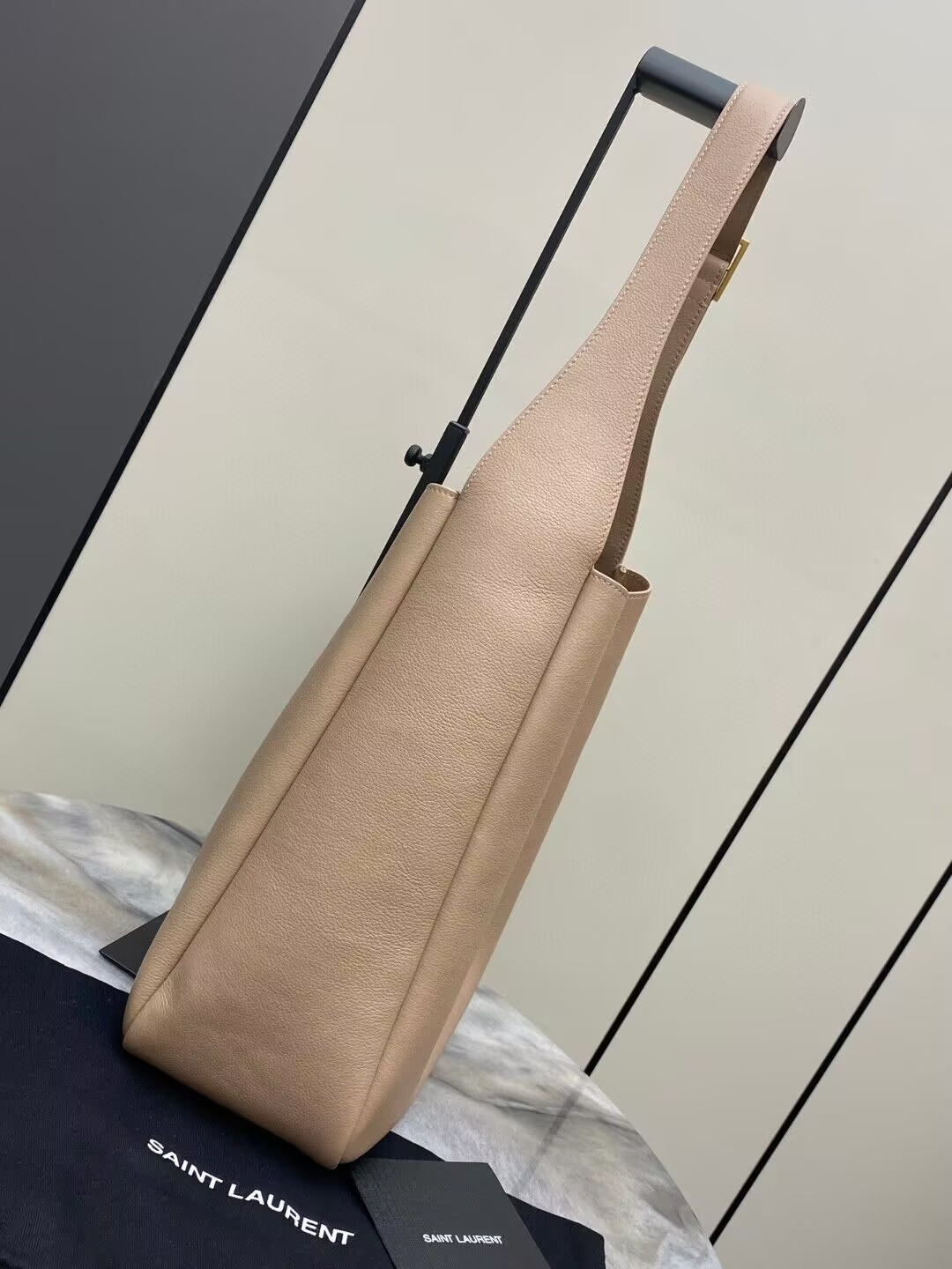 YSL LE 5 À 7 30 X 31 X 13 CM #2 - Image 4