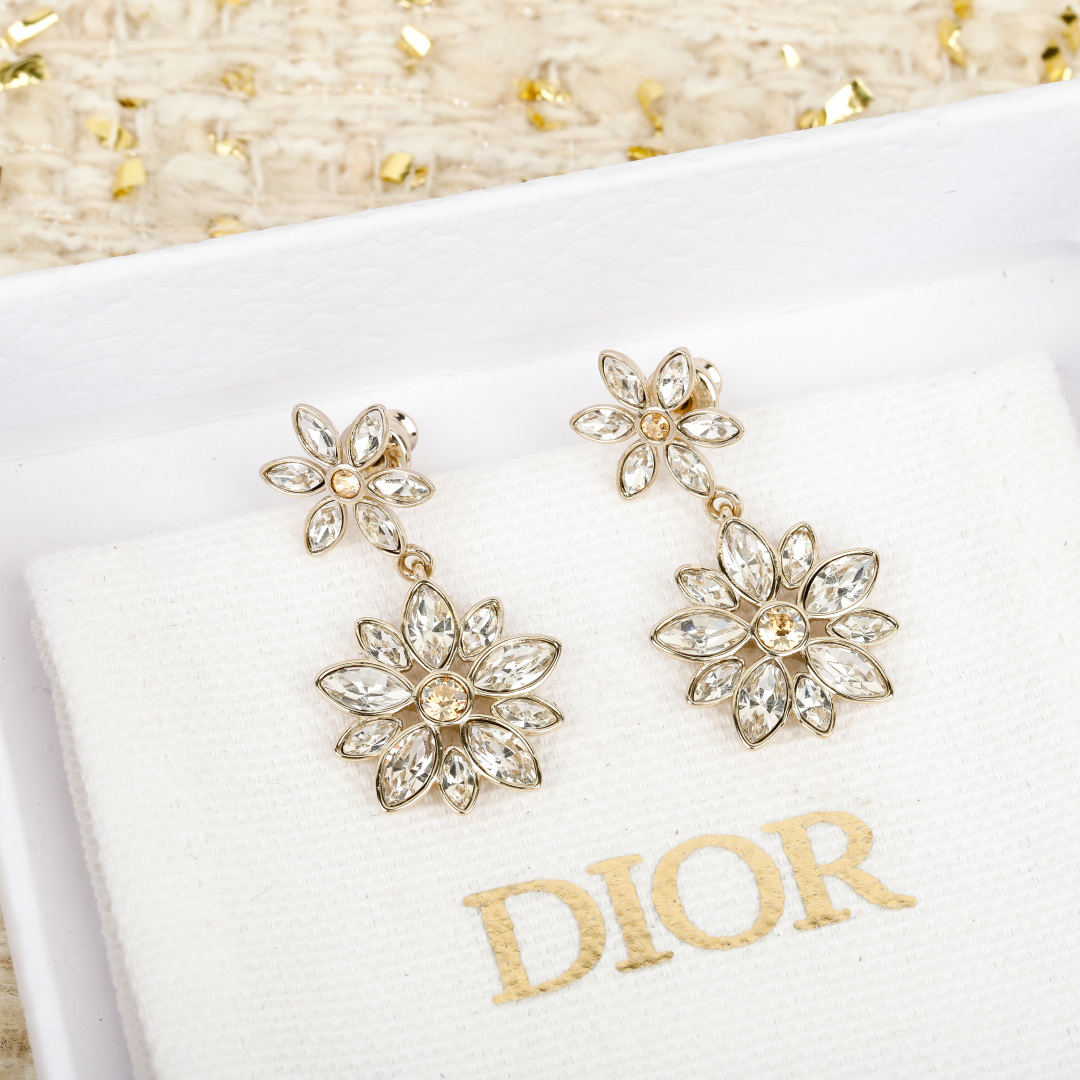 Dior Full Diamond Large & Small Daisy Stud Earrings. - PONI