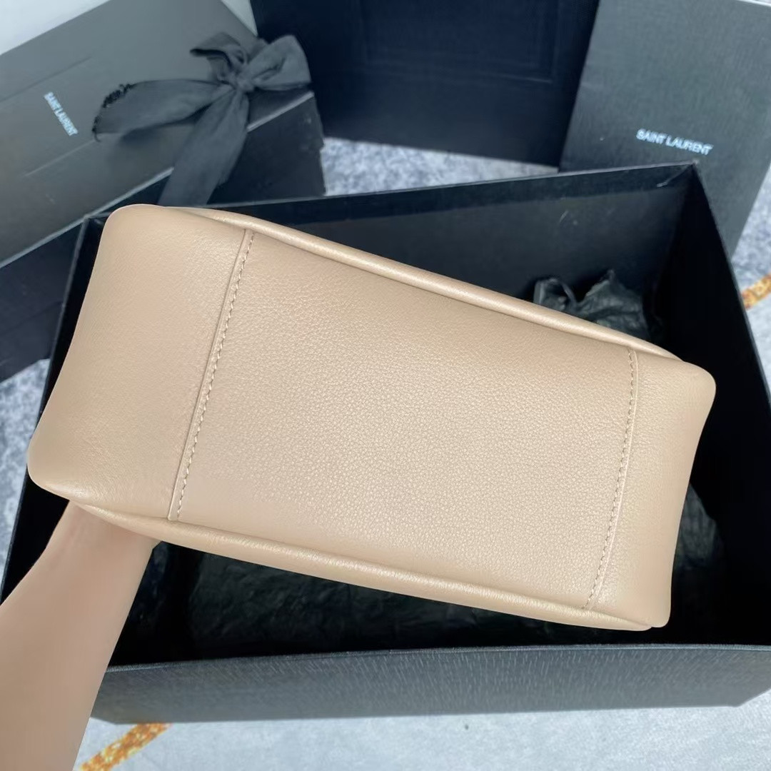 YSL LE 5 À 7 supple small in grained leather Dusty Grey 23x22x8cm - Image 6
