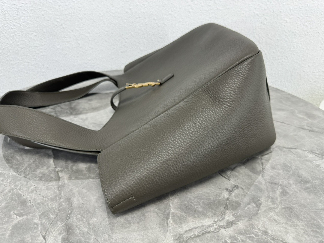 YSL LE 5 À 7 BEA in grained leather 50*28*18cm #2 - Image 7