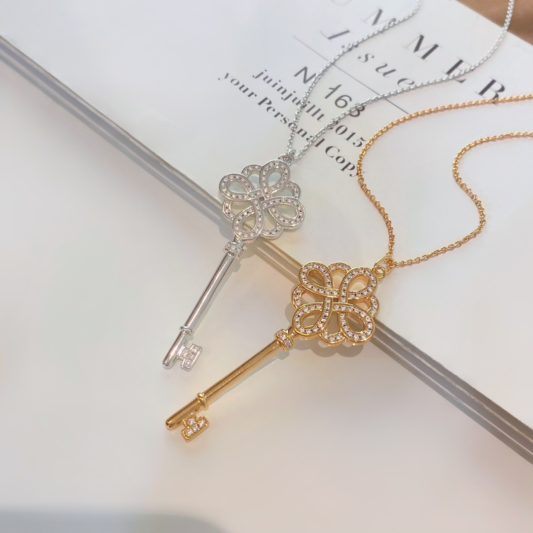 Tiffany Chinese Knot Key Diamond Necklace (Medium Size). - SUPER-MIRROR