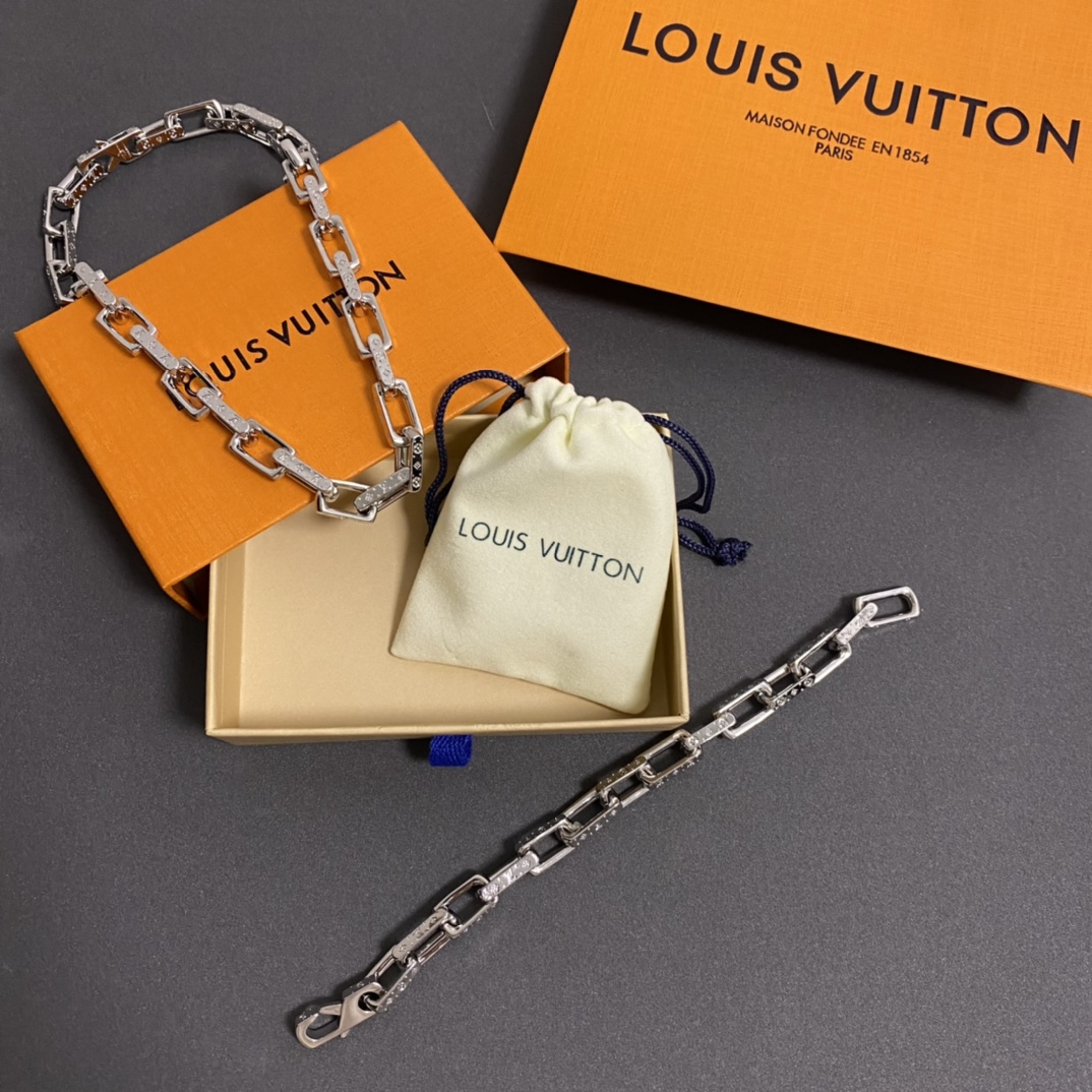 Louis Vuitton Jewelry Bracelets Double-ring belt lock design+presbyopic relief design - PONI - Image 2