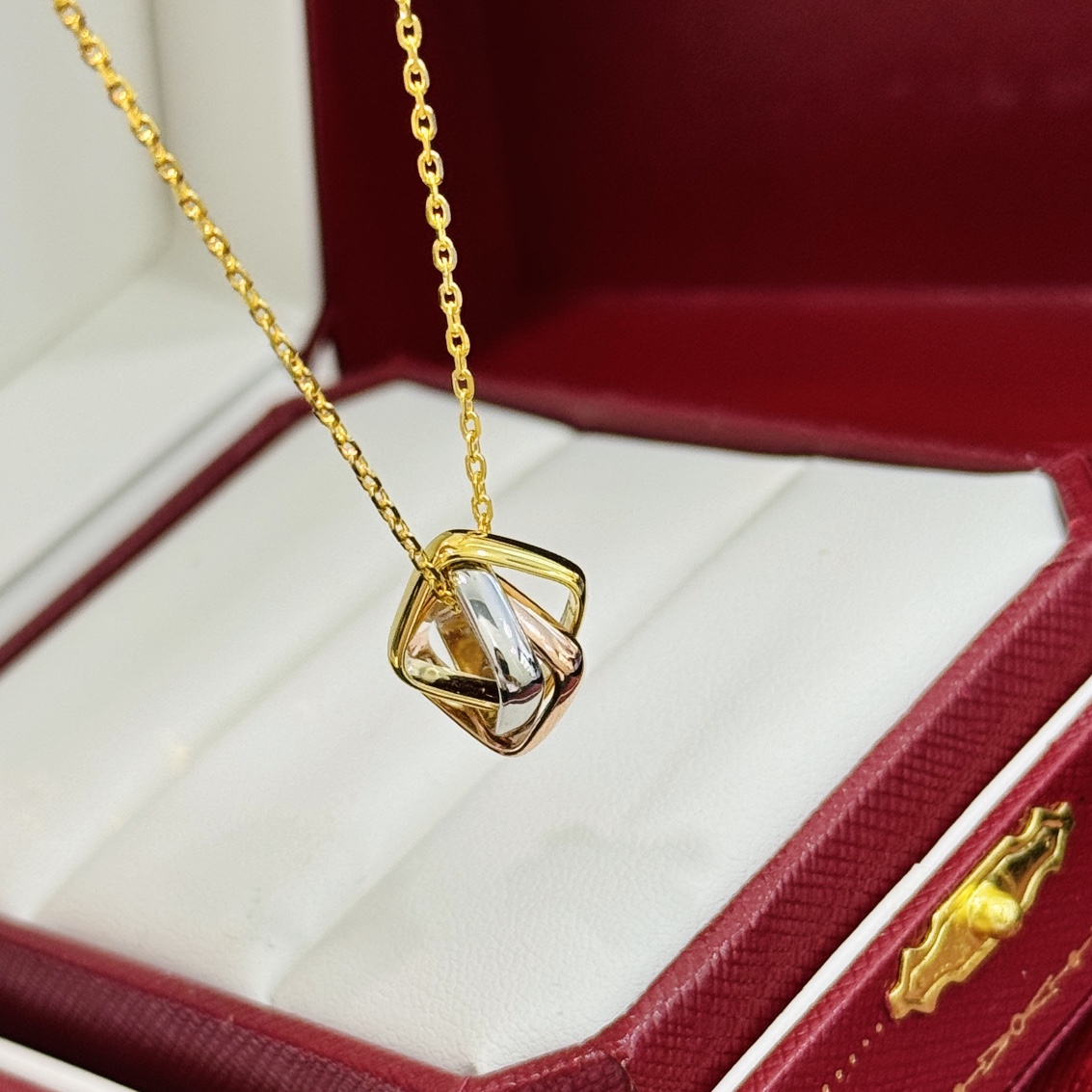Cartier Necklace 005 - SUPER-MIRROR