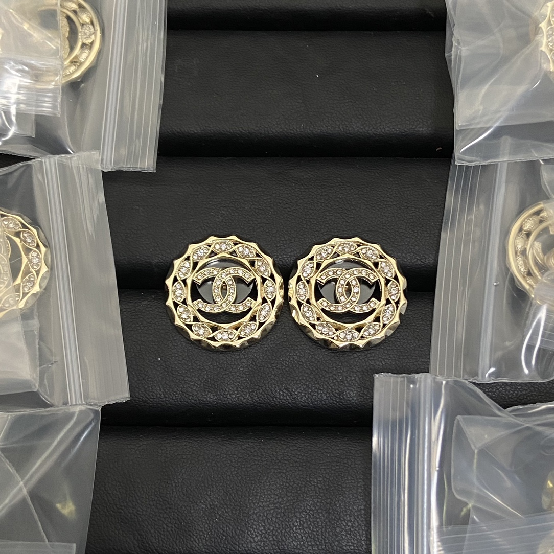 Chanel Earring 059