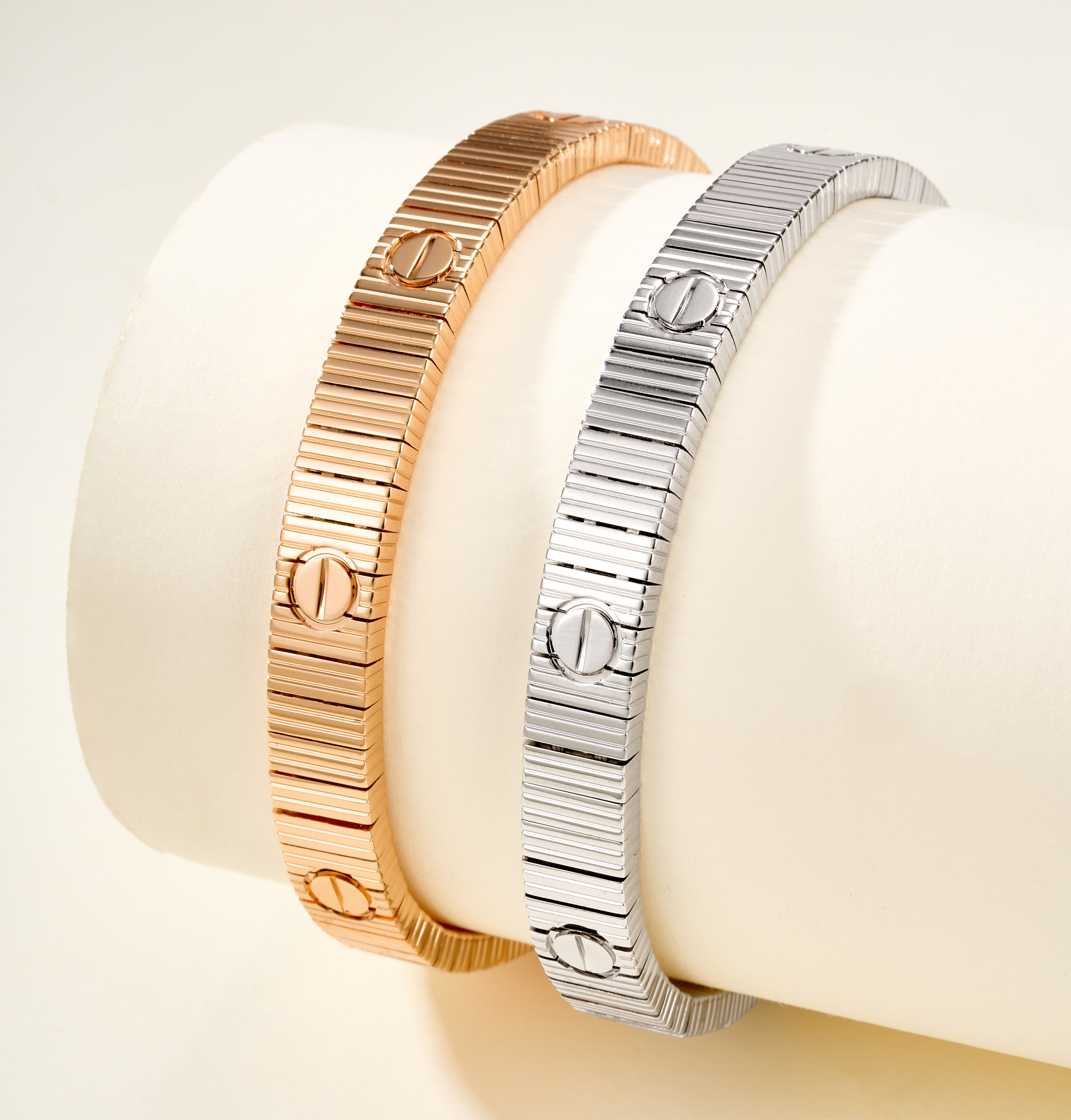 Cartier Love unlimited Bangle V-Gold - SUPER-MIRROR
