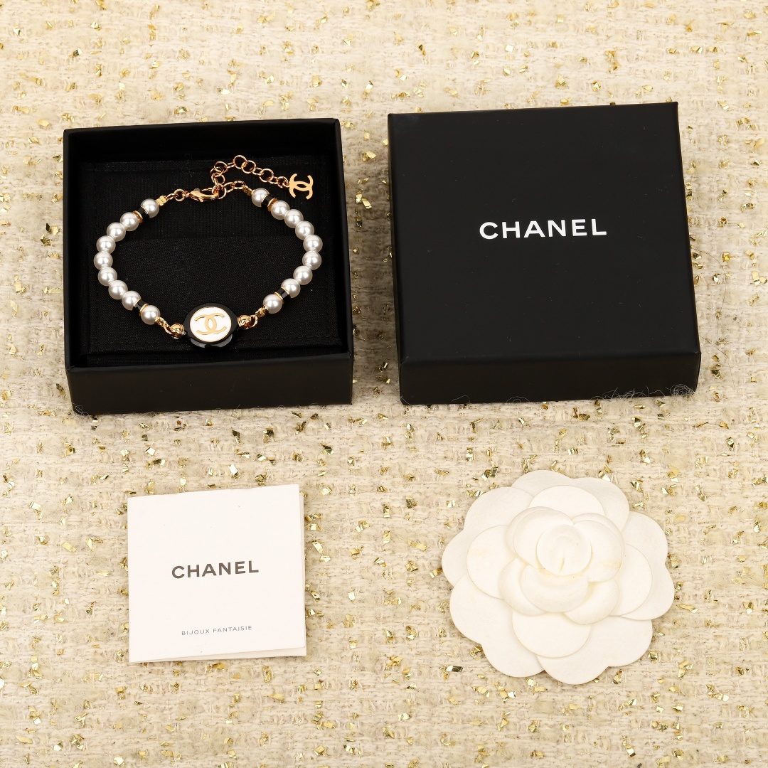 Chanel Vintage Collection Black & White Round Enamel Double C Pearl Bracelet