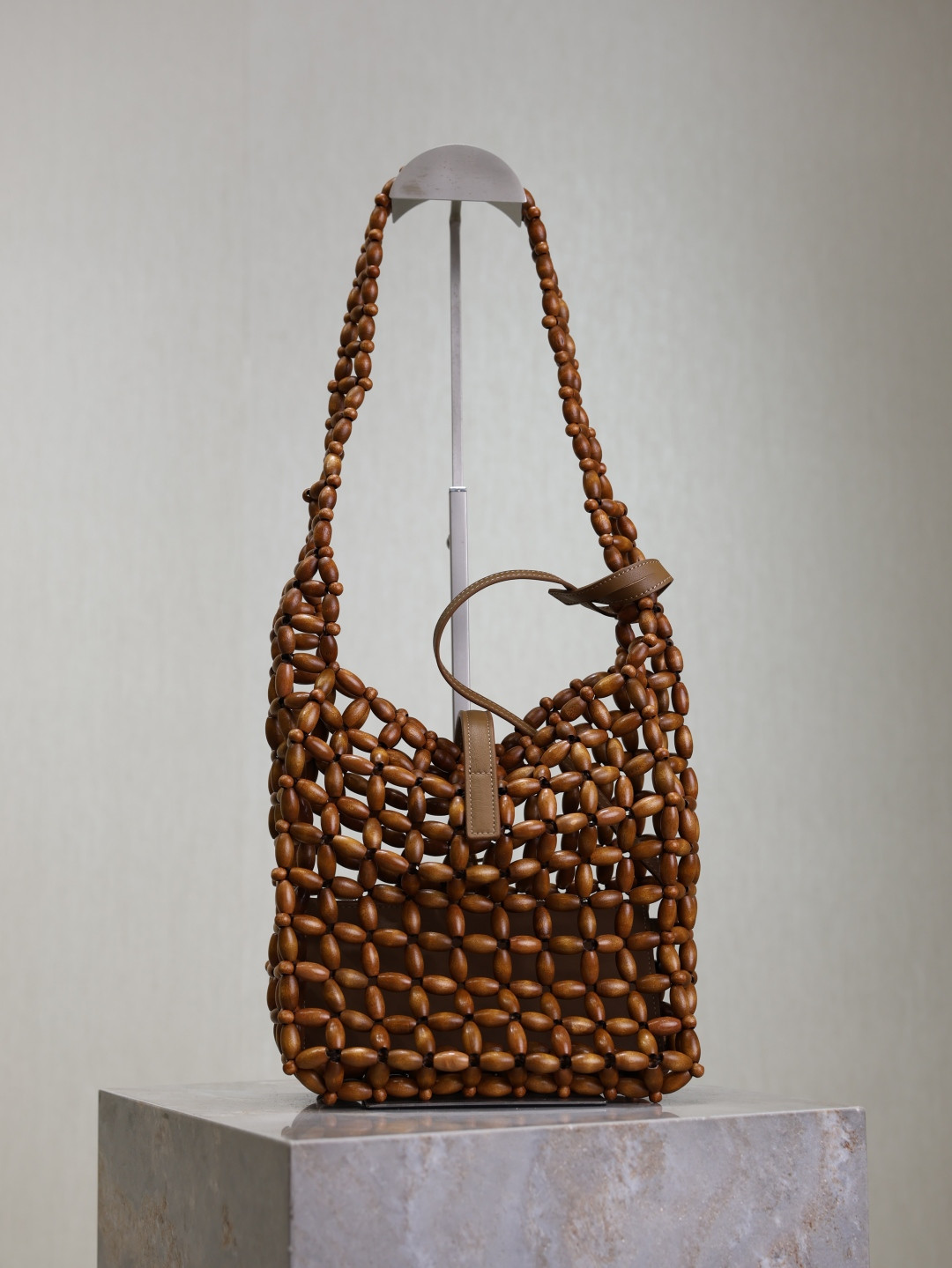 YSL LE 5 À 7 wood beads 23x22x8.5cm - Image 3