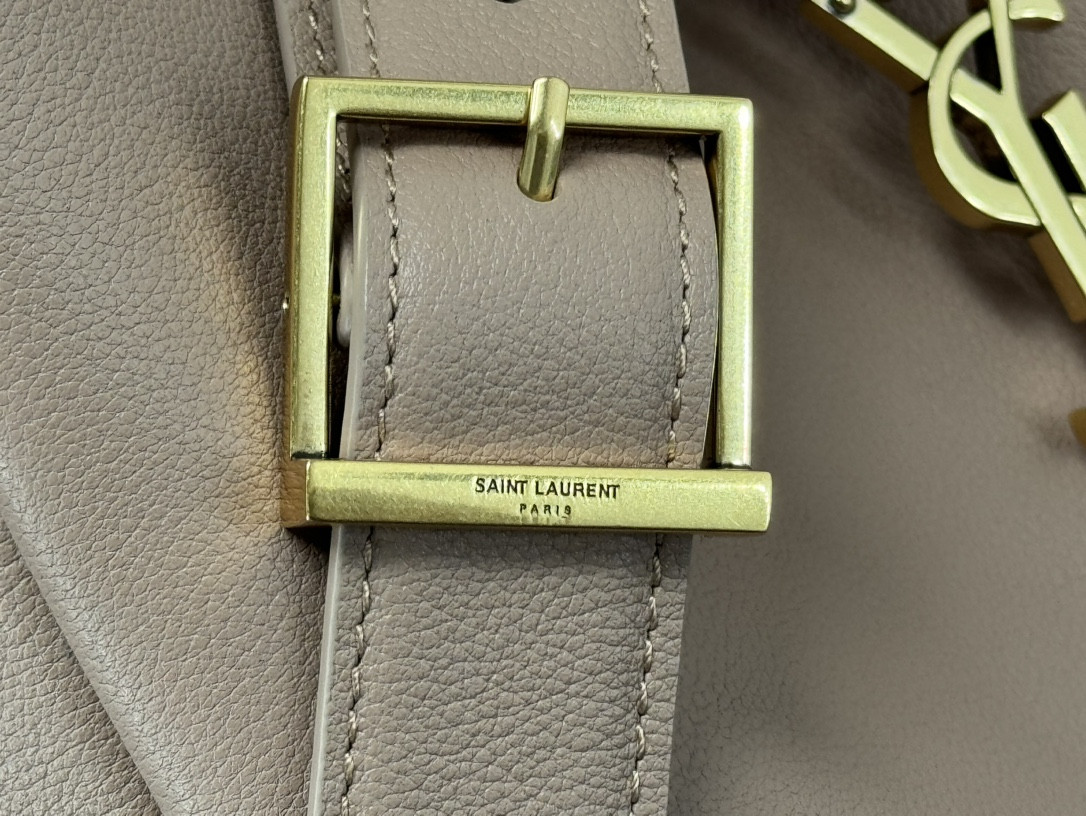 YSL LE 5 À 7 30 X 31 X 13 CM #1 - Image 6