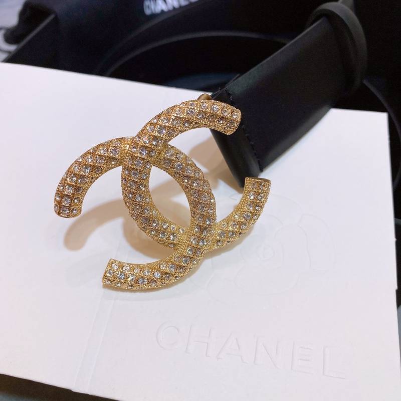 Chanel Belt With Beaded Buckle Black Gold-Toned Metal and Strass Women Belt - Image 4