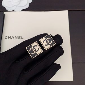 Alternative view of Chanel Earring 029