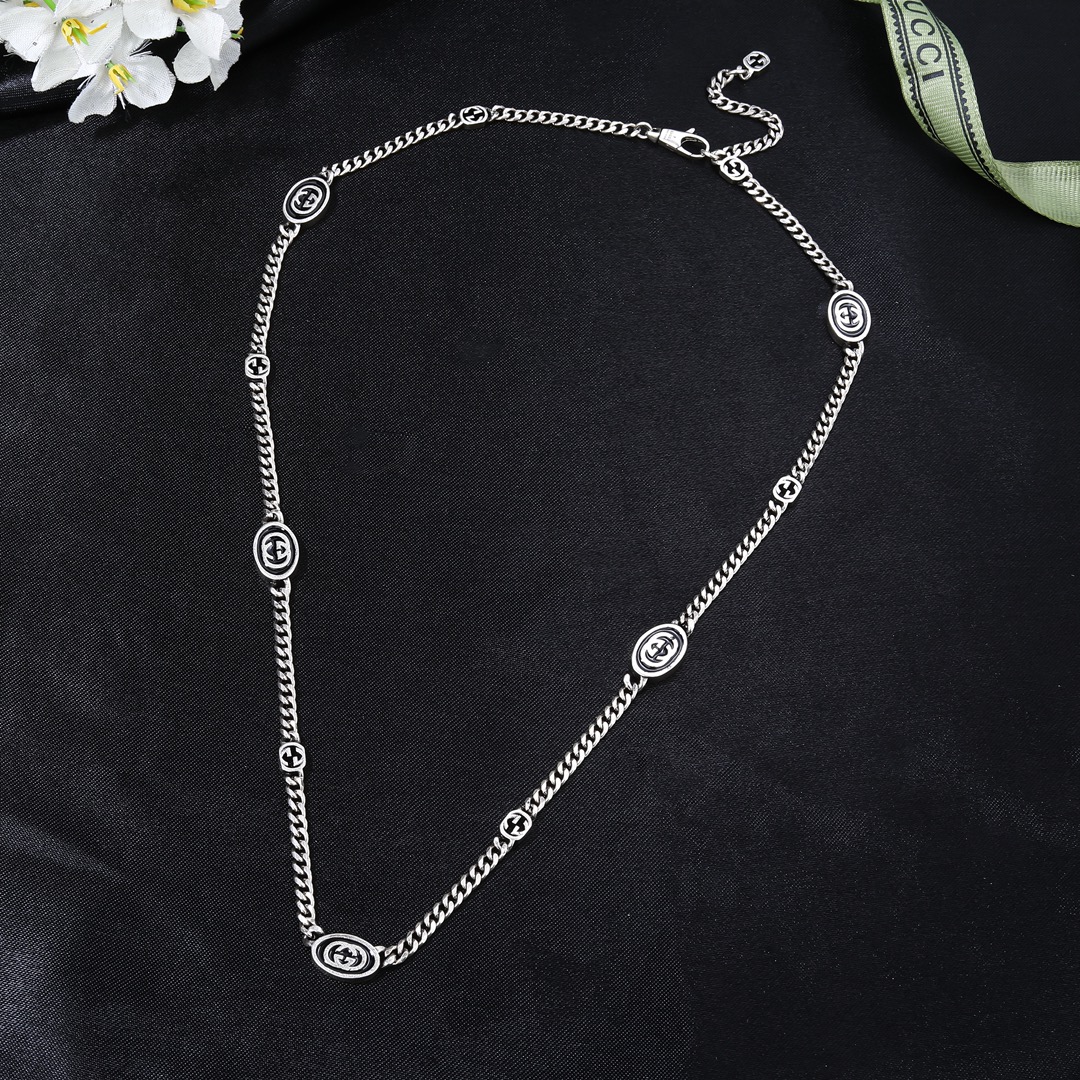 Gucci Jewelry Necklace Double G is definitely Gucci style